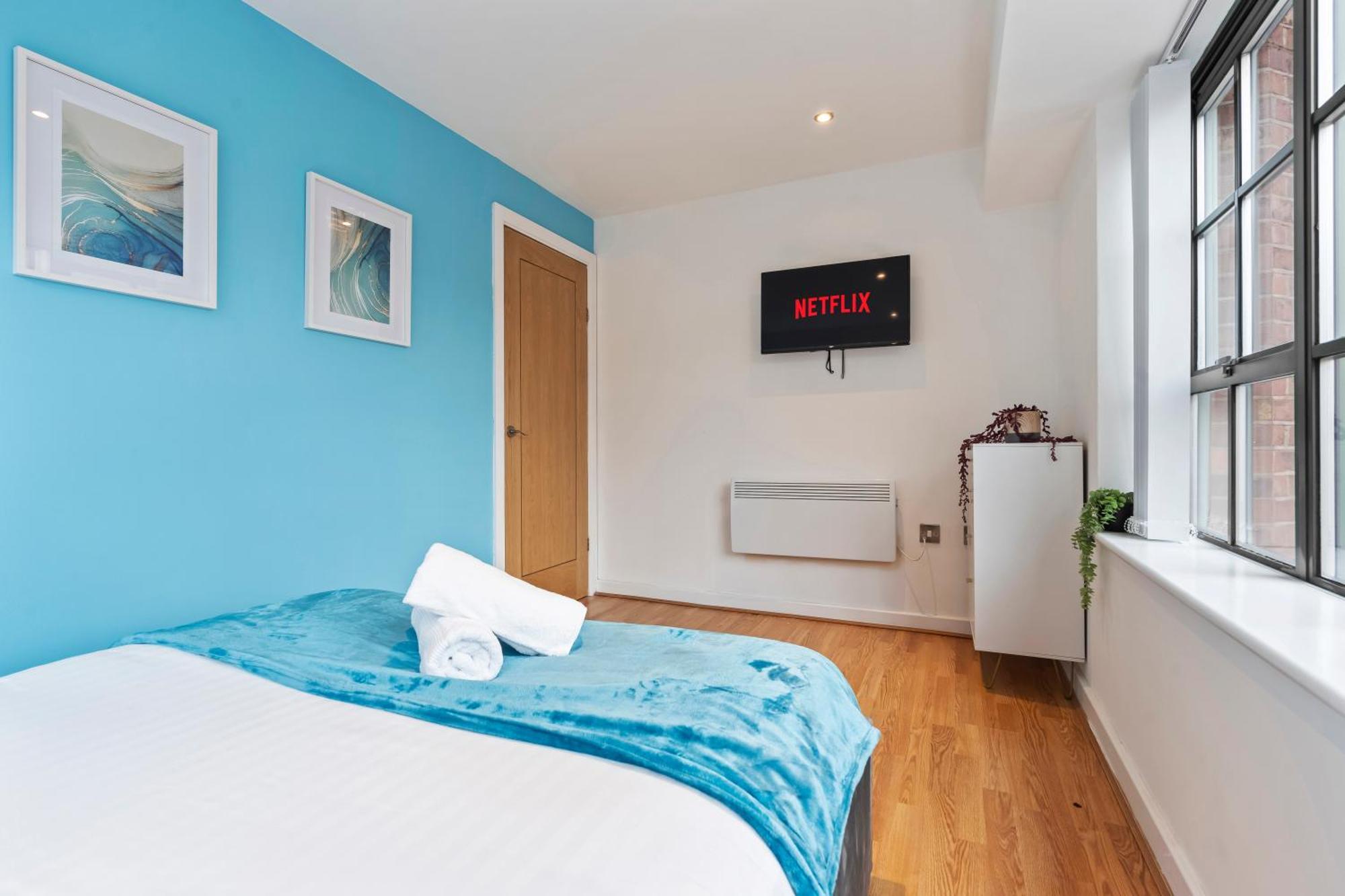 Centre 2br & Free Netflix Apartment