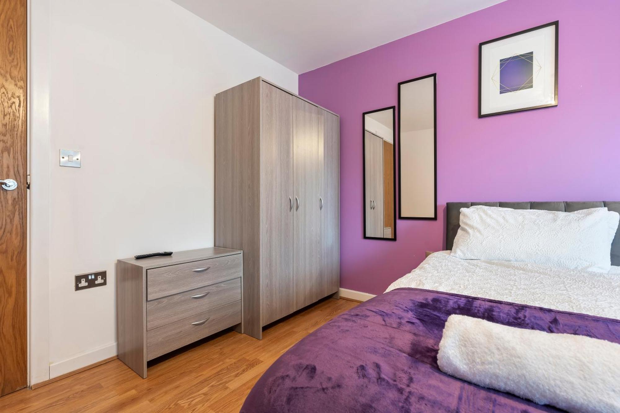 Apartment Centre 2br & Free Netflix *