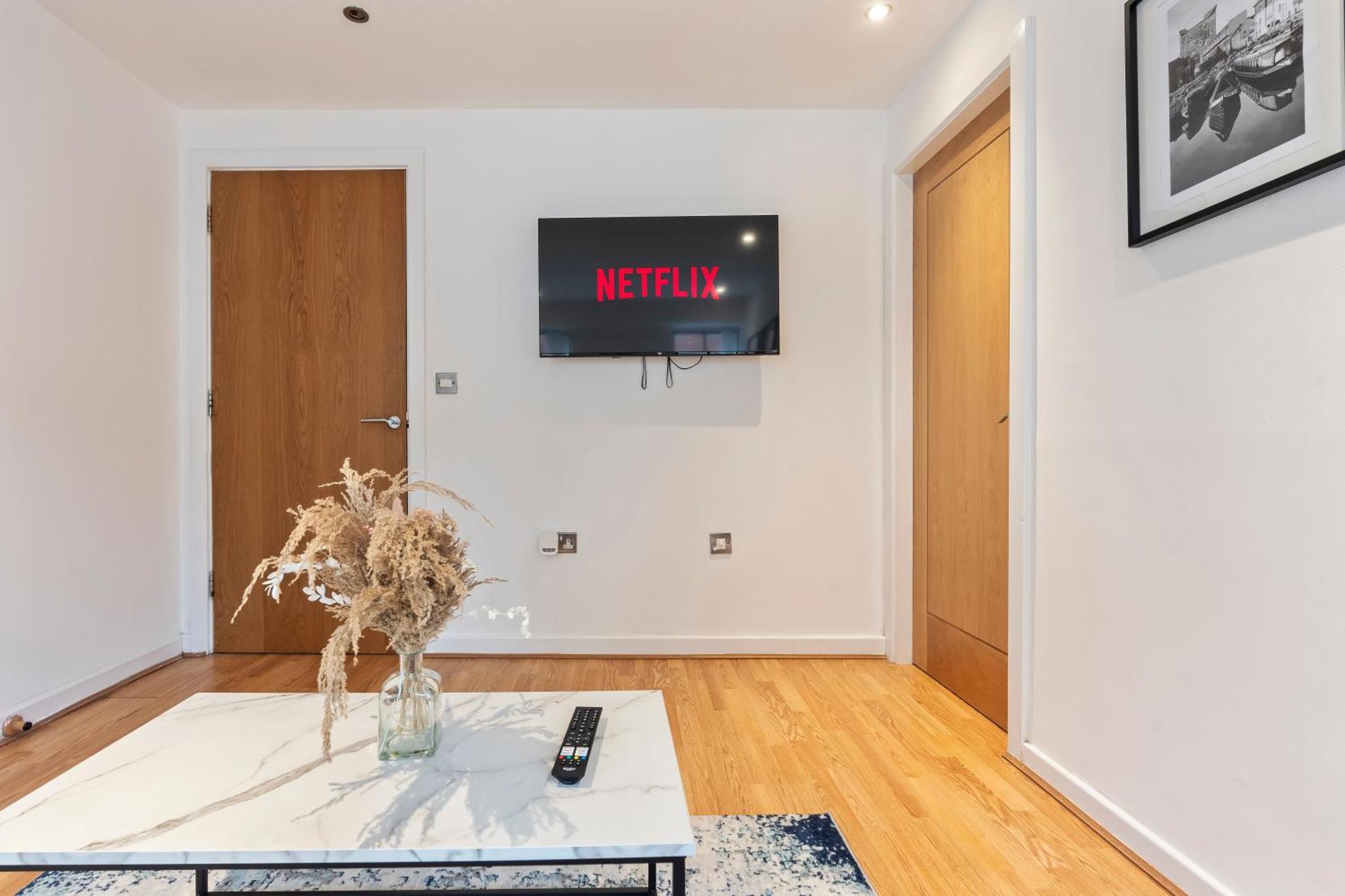 Centre 2br & Free Netflix * Birmingham